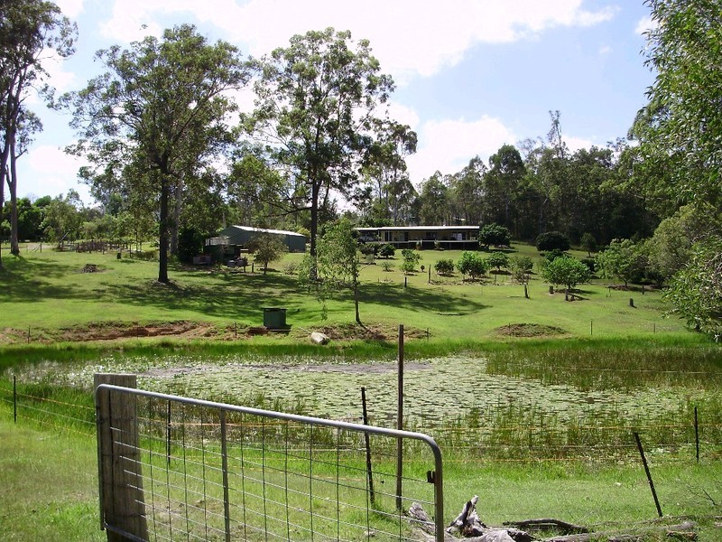 106 Hartwig Road, Mothar Mountain QLD 4570