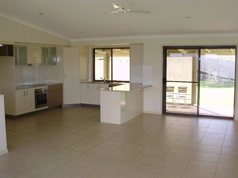 8 Daisy Court, Gympie QLD 4570