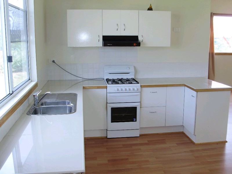 1 Tarragon Road, The Palms QLD 4570