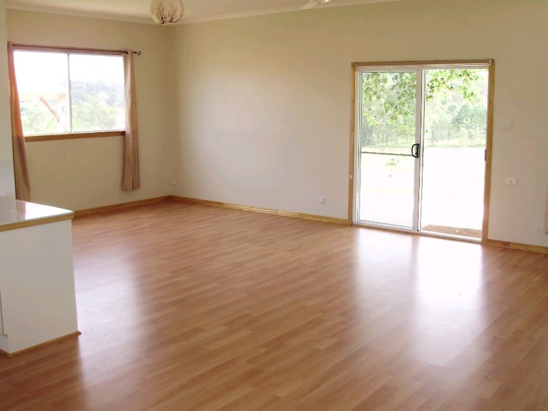 1 Tarragon Road, The Palms QLD 4570