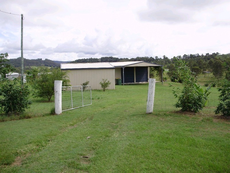 1 Tarragon Road, The Palms QLD 4570