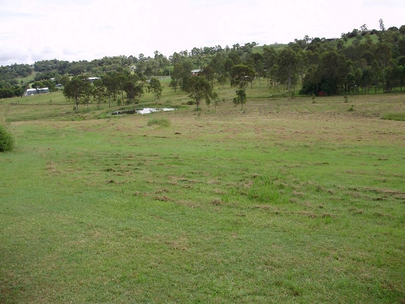 1 Tarragon Road, The Palms QLD 4570