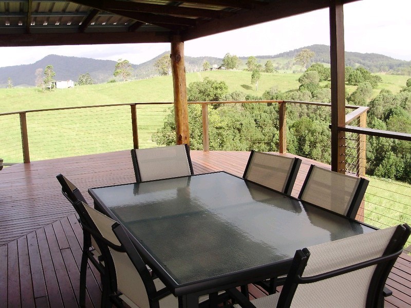 92 Cavanagh Road, Greens Creek QLD 4570