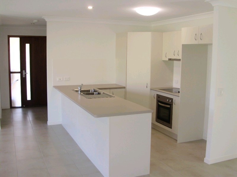 66 Ridgeview Drive, Gympie QLD 4570
