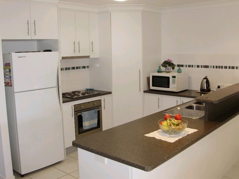 9 Directors Circuit, Jones Hill QLD 4570