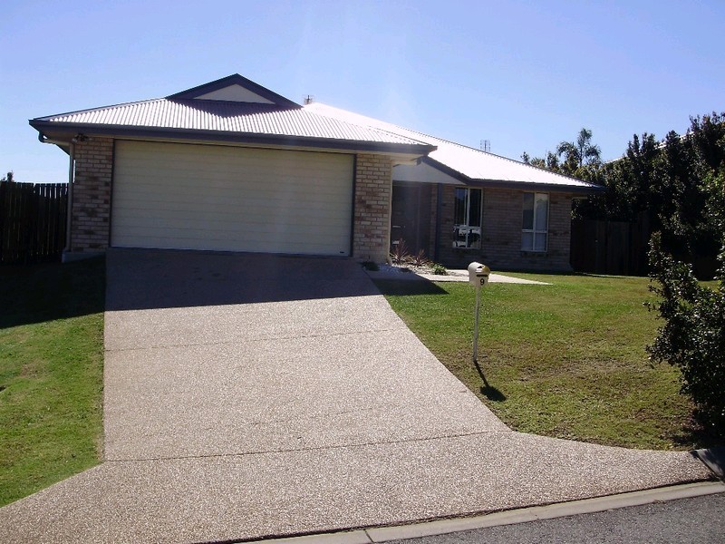 9 Directors Circuit, Jones Hill QLD 4570