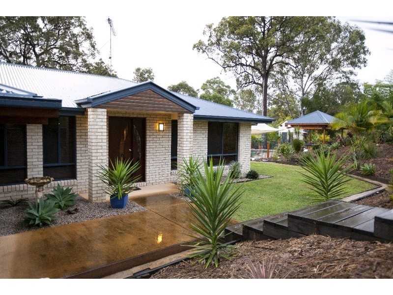 35 Regan Road, Pie Creek QLD 4570