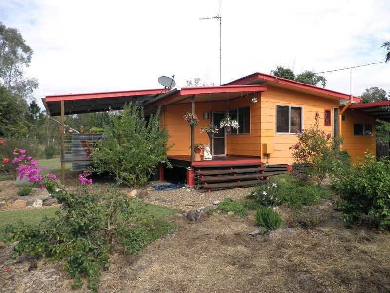 4 Toomey Street, Traveston QLD 4570