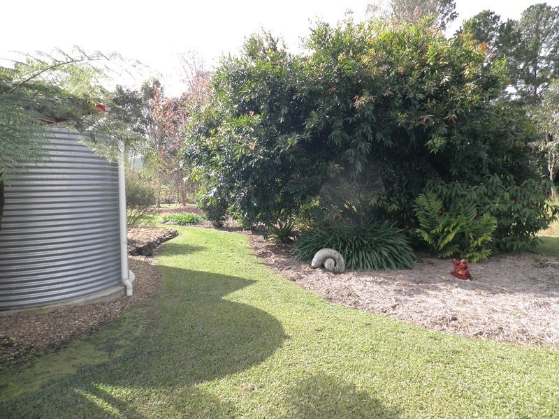 4 Toomey Street, Traveston QLD 4570