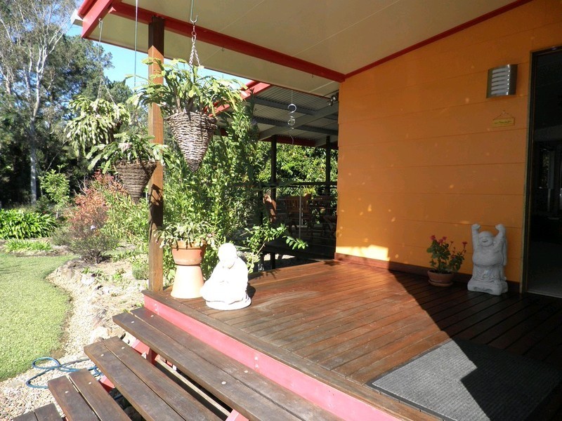 4 Toomey Street, Traveston QLD 4570