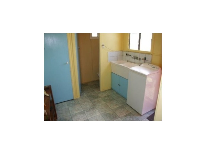 29 Noosa Road, Monkland QLD 4570