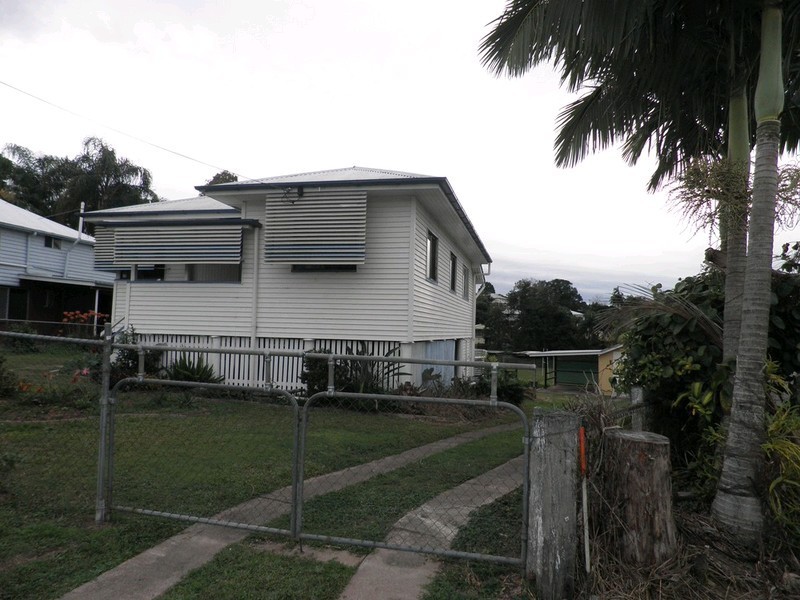 54 Hilton Road, Gympie QLD 4570