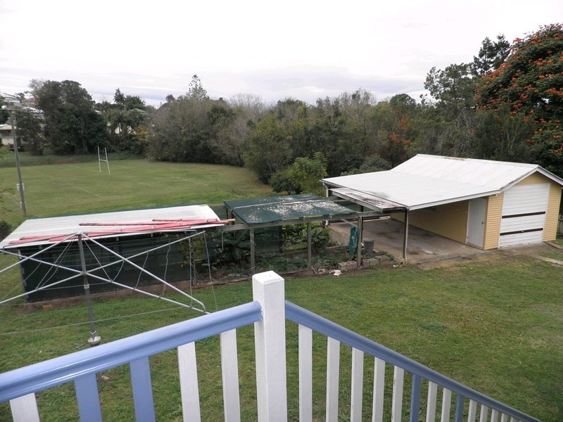 54 Hilton Road, Gympie QLD 4570