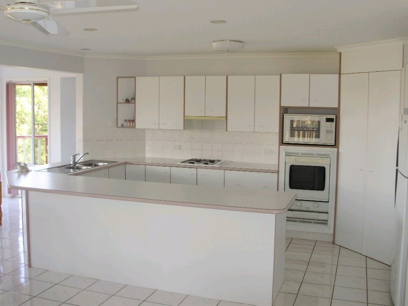 142 Enterprise Road, Veteran QLD 4570