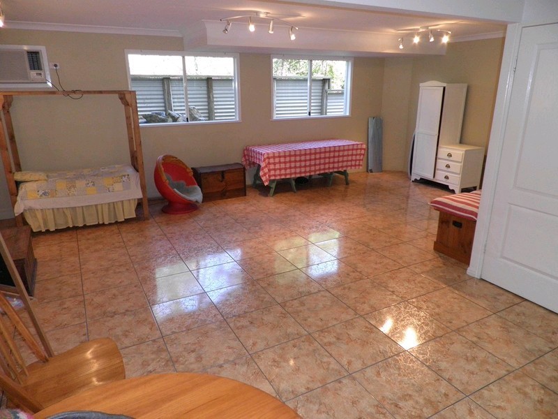 11a Burchill Lane, Monkland QLD 4570