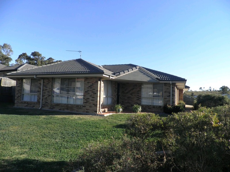 17 Fairway Drive, Gympie QLD 4570