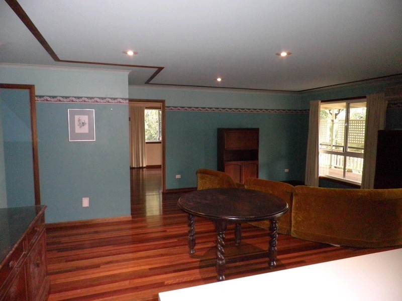 98 Bill James Road, Chatsworth QLD 4570