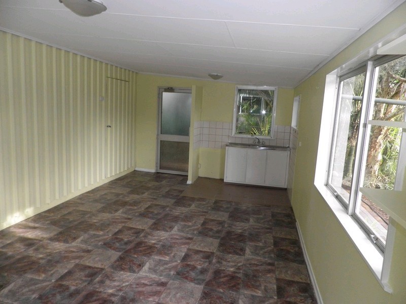 98 Bill James Road, Chatsworth QLD 4570