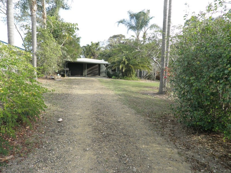 98 Bill James Road, Chatsworth QLD 4570