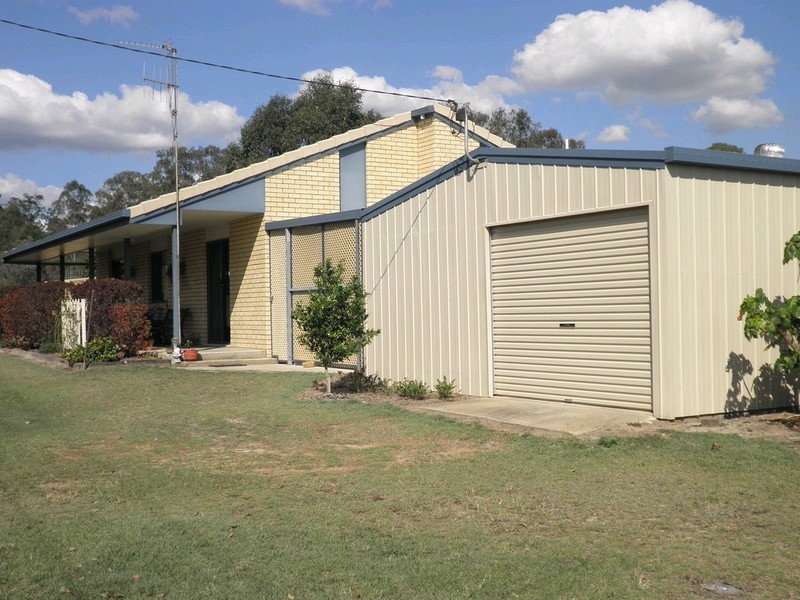 18 Dan Meurant Drive, Curra QLD 4570