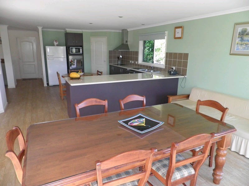 10 Sturgess Road, Pie Creek QLD 4570