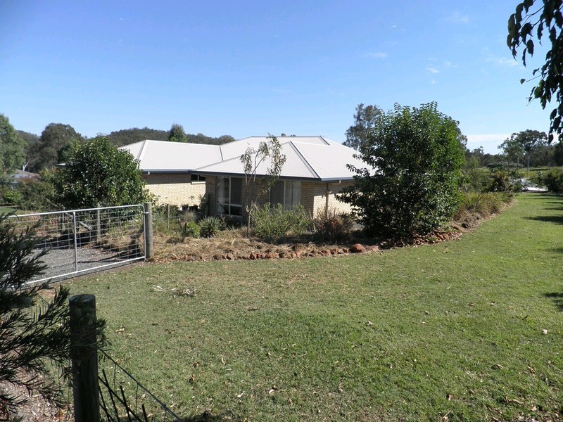 10 Sturgess Road, Pie Creek QLD 4570