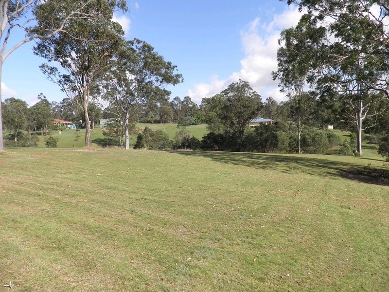 75 Sovereign Drive, Tamaree QLD 4570