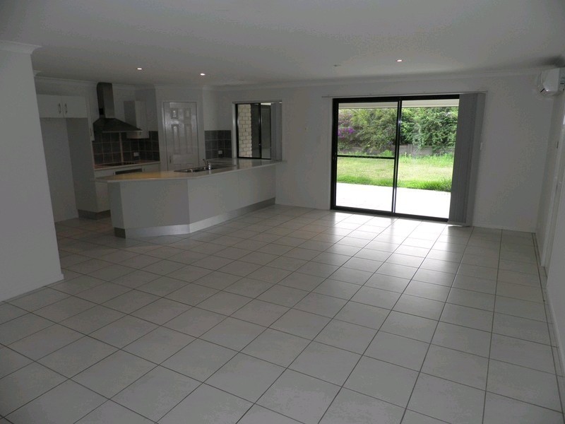 24 Fairway Drive, Gympie QLD 4570