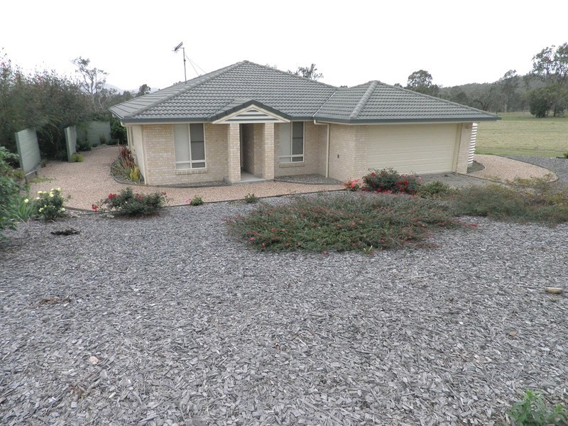16 Kitt Crescent, Kilkivan QLD 4600