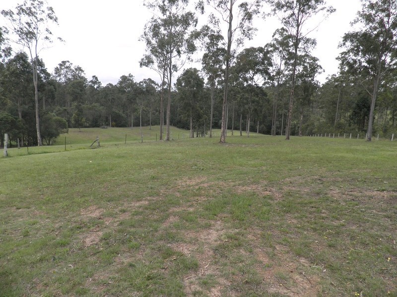 1 Karen Road, Tamaree QLD 4570