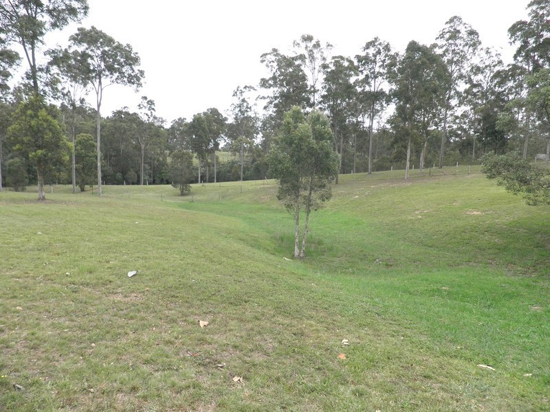 1 Karen Road, Tamaree QLD 4570