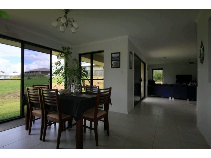 11 Presidential Avenue, Southside QLD 4570