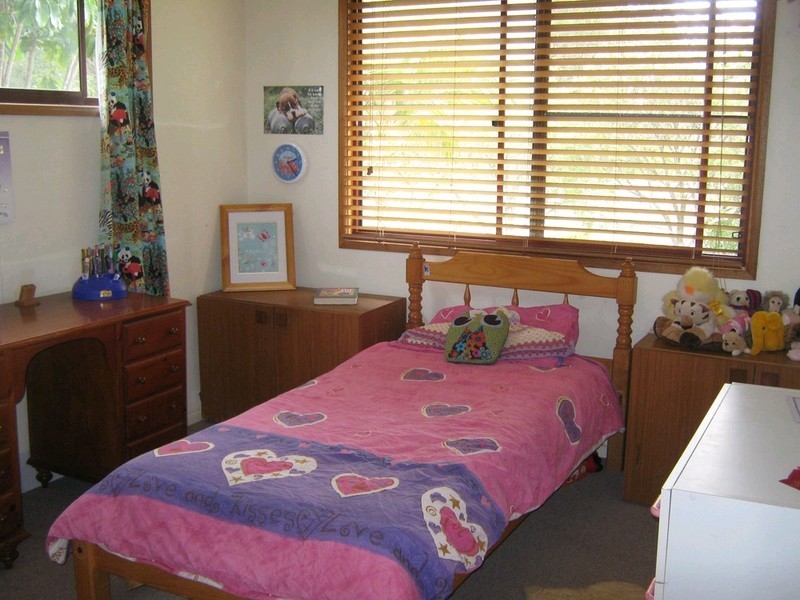 1 Karen Road, Tamaree QLD 4570