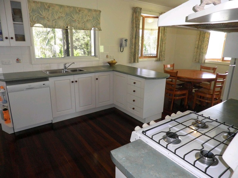 15 Ironbark Court, Pie Creek QLD 4570