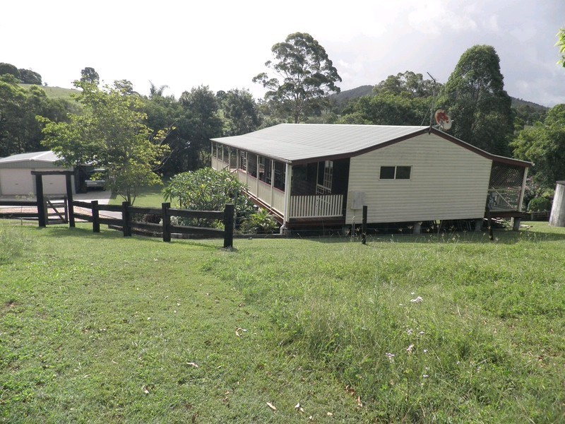 42 TIPPING ROAD, Chatsworth QLD 4570