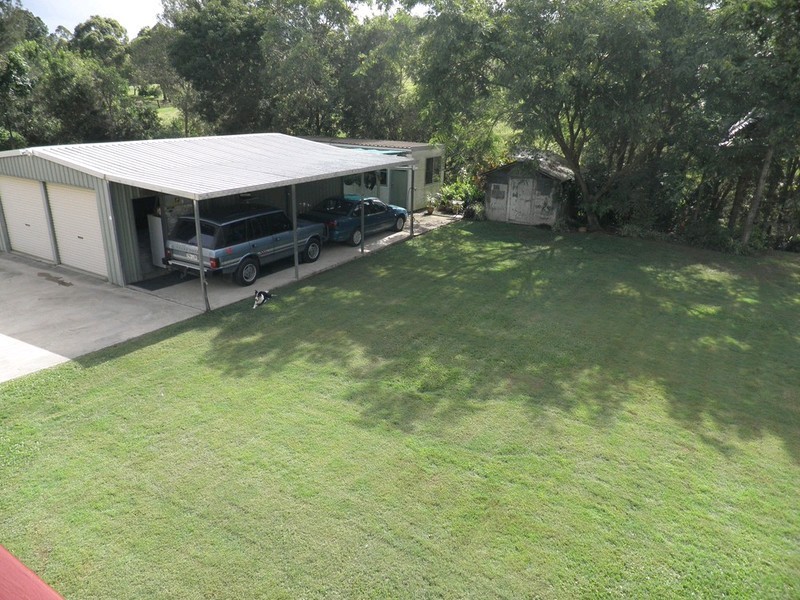 42 TIPPING ROAD, Chatsworth QLD 4570