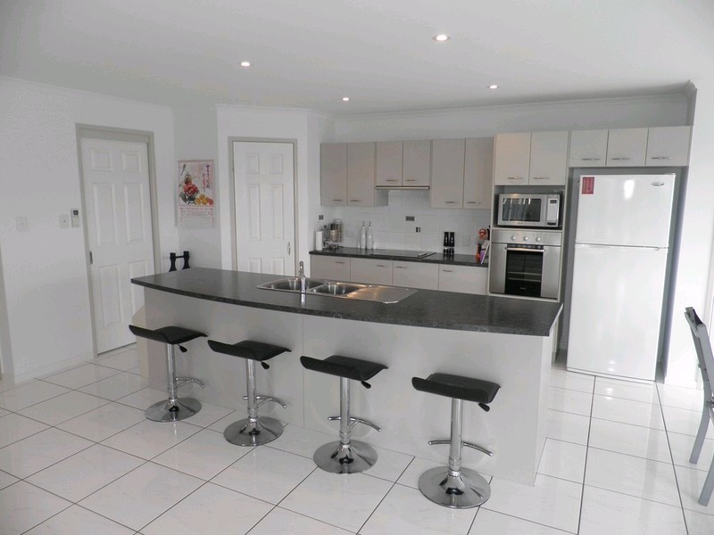 14 Hilltop Avenue, Southside QLD 4570