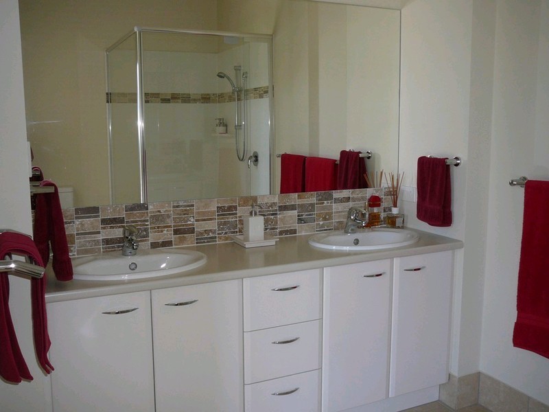 34 Lavender Drive, Araluen QLD 4570