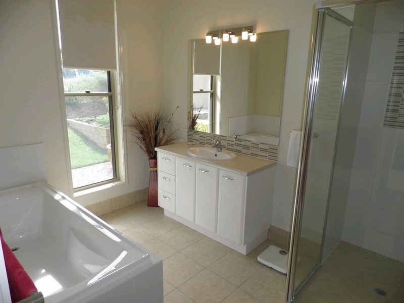 34 Lavender Drive, Araluen QLD 4570