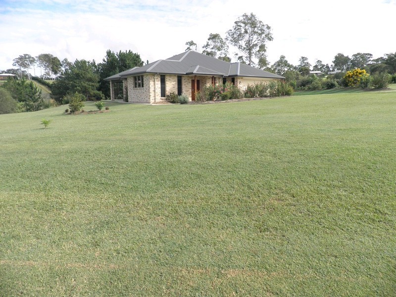 34 Lavender Drive, Araluen QLD 4570