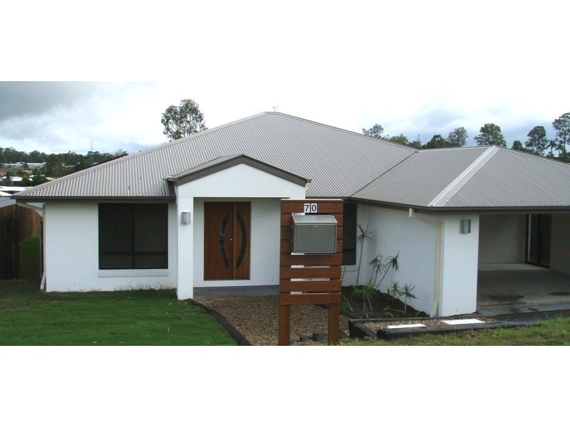 70 Gympie View Drive, Southside QLD 4570