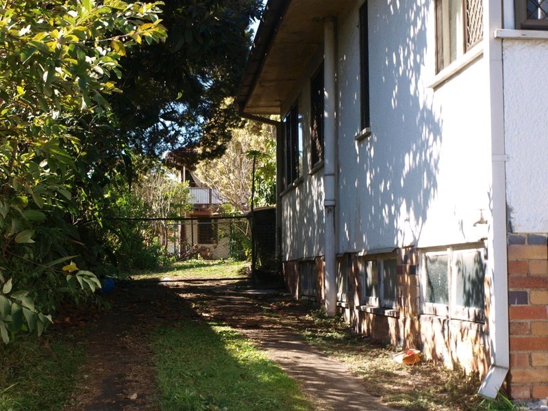 216 Beaudesert Road, Moorooka QLD 4105