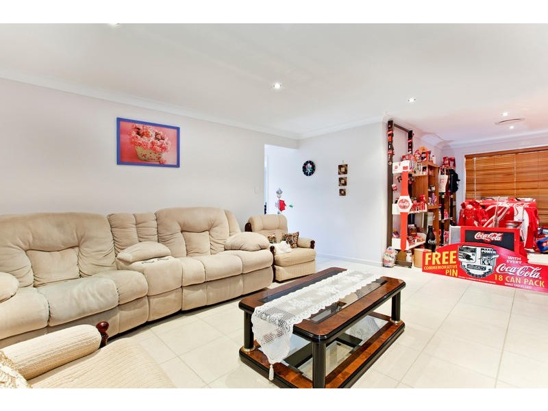 1 Sunny Street, Doolandella QLD 4077