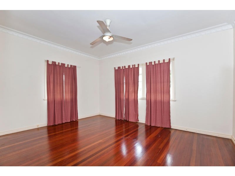 86 Muriel Avenue, Moorooka QLD 4105