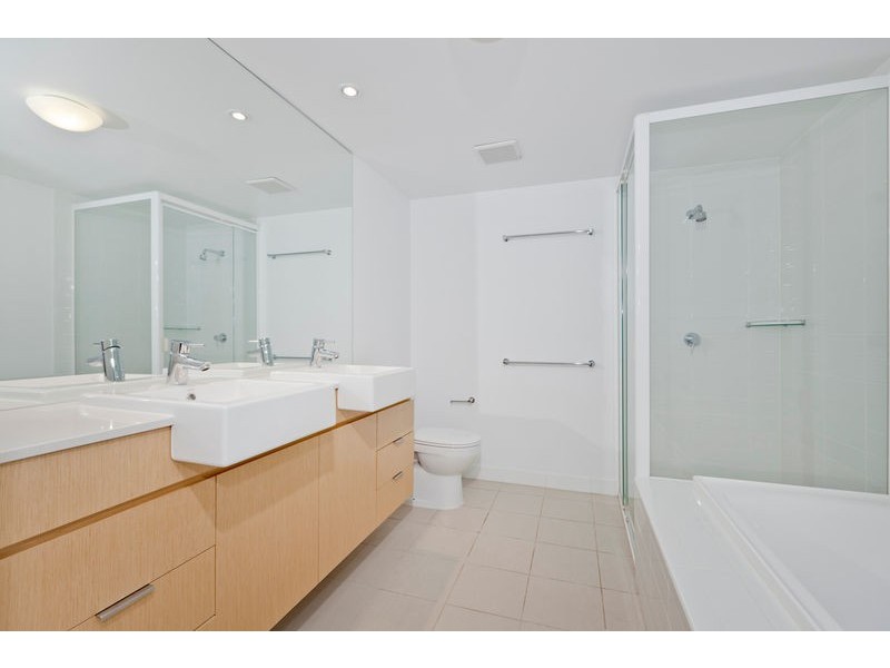 219/20 Egmont Street, Sherwood QLD 4075