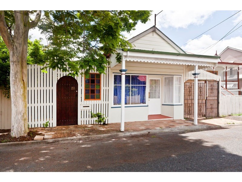 22 Elliot Street, Kangaroo Point QLD 4169