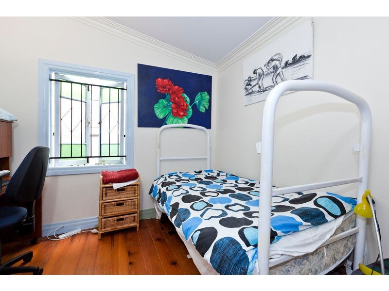 22 Elliot Street, Kangaroo Point QLD 4169