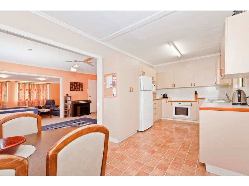 36 Baroda Street, Coopers Plains QLD 4108