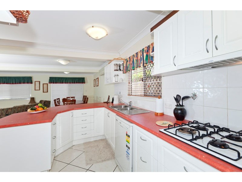 15 Wincott Street, Salisbury QLD 4107