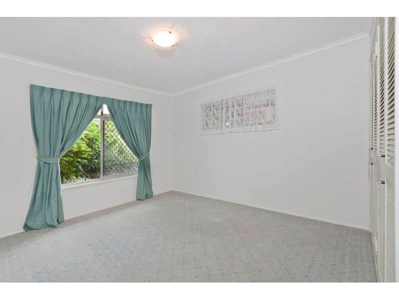 17 Bluegum Street, Macgregor QLD 4109